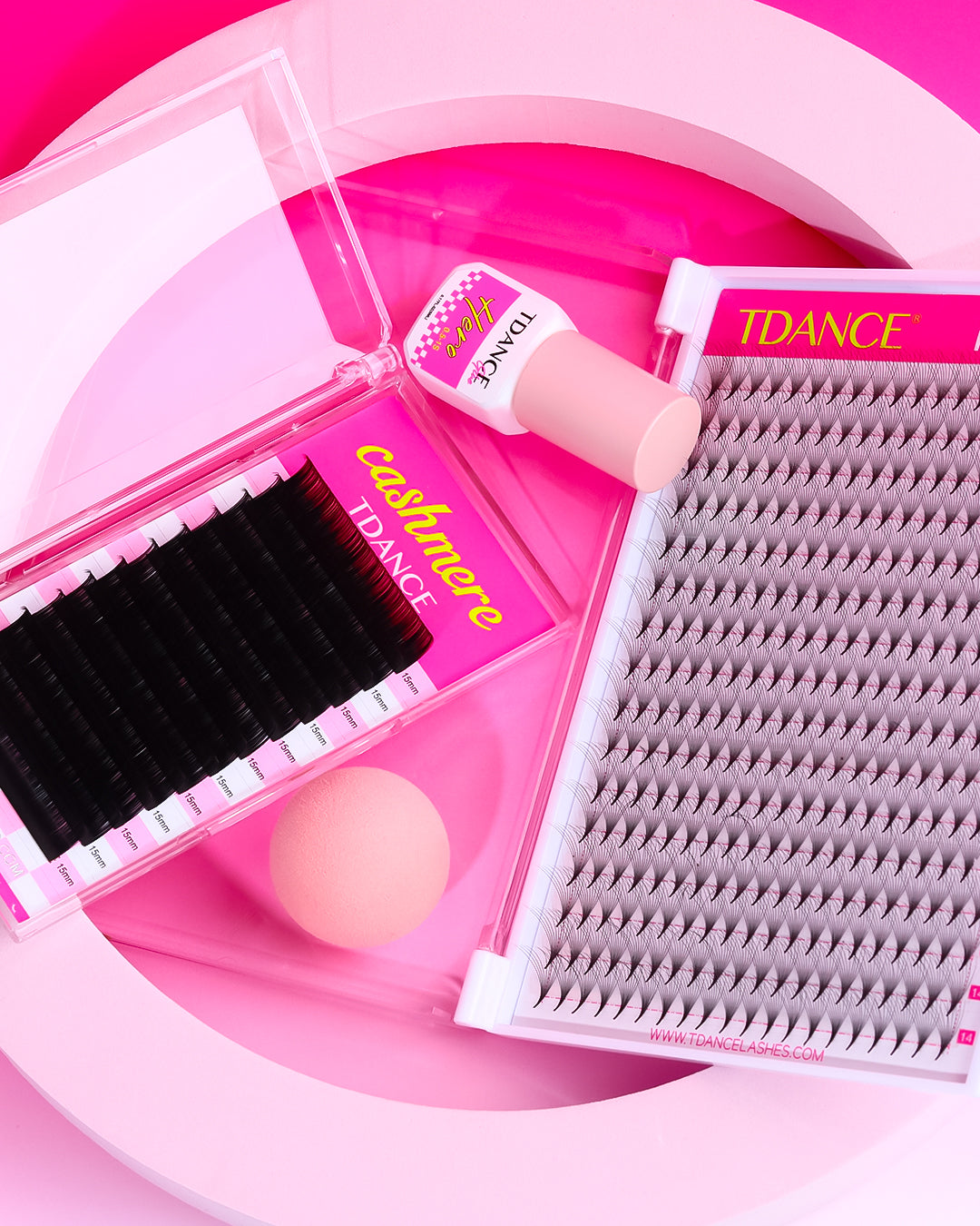 C Curl or D Curl? The Lash Curl Guide Every Client Needs