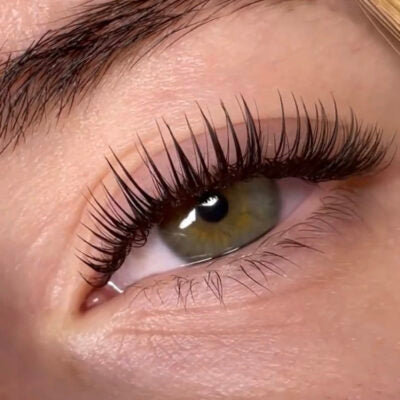 Wet Set Lashes: The Secret to Perfectly Styled Eyelashes