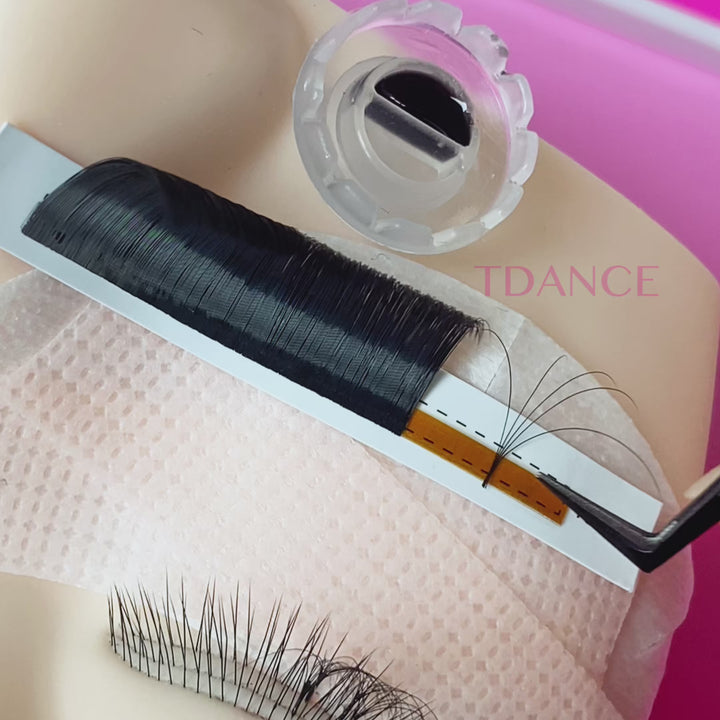 0.03MM Easy Fan Mega Volumen Wimpernverlängerung 